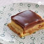 Tarta de galletas o de la abuela, receta fácil sin horno