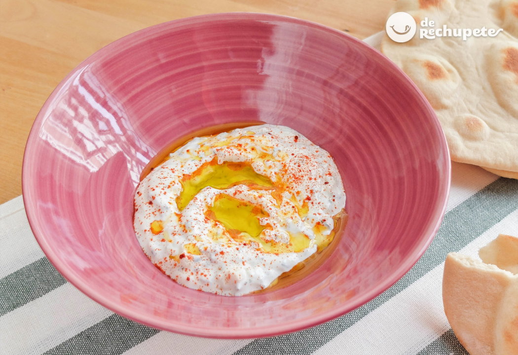 Salsa Tzatziki, la refrescante salsa griega de yogur