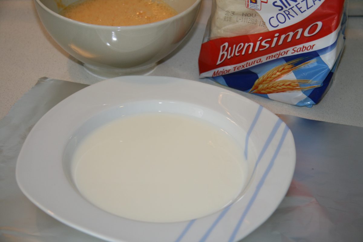 Pañuelos de pan rellenos de crema