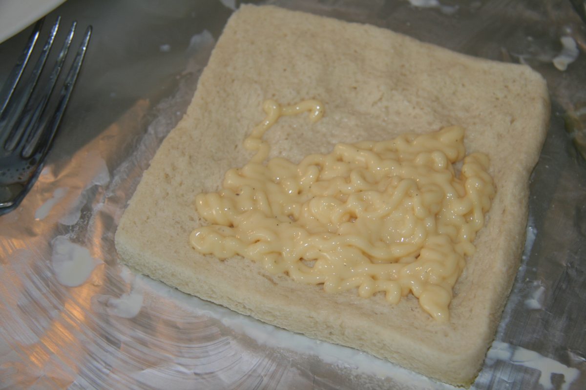 Pañuelos de pan rellenos de crema