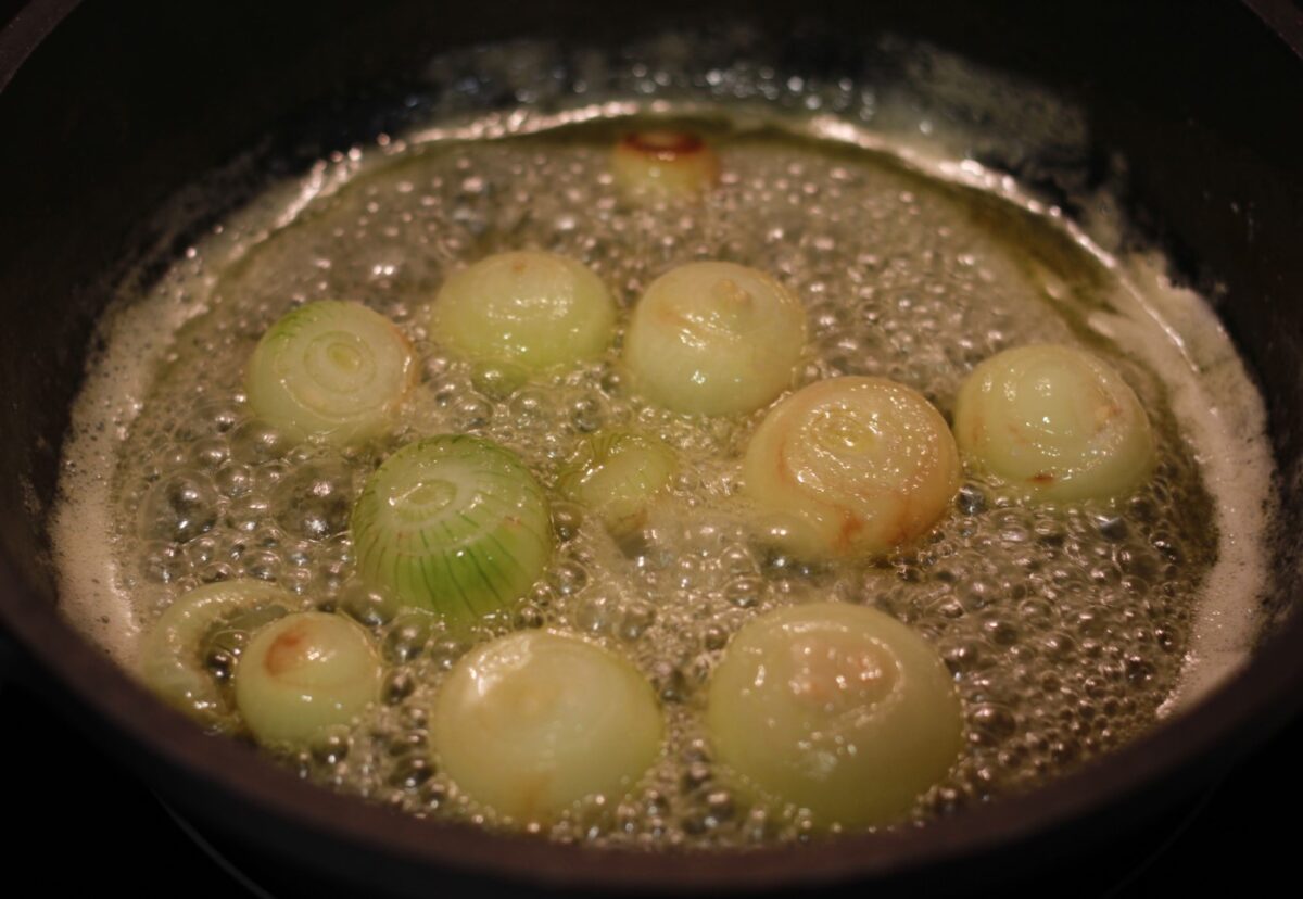 Cebollitas francesas glaseadas. Cómo glasear verduras