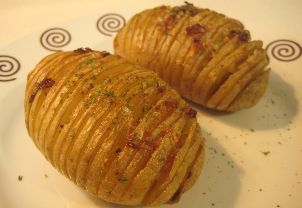 Patatas al horno al estilo Hasselback