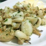 Pota o lura al ajillo. Receta casera fácil paso a paso
