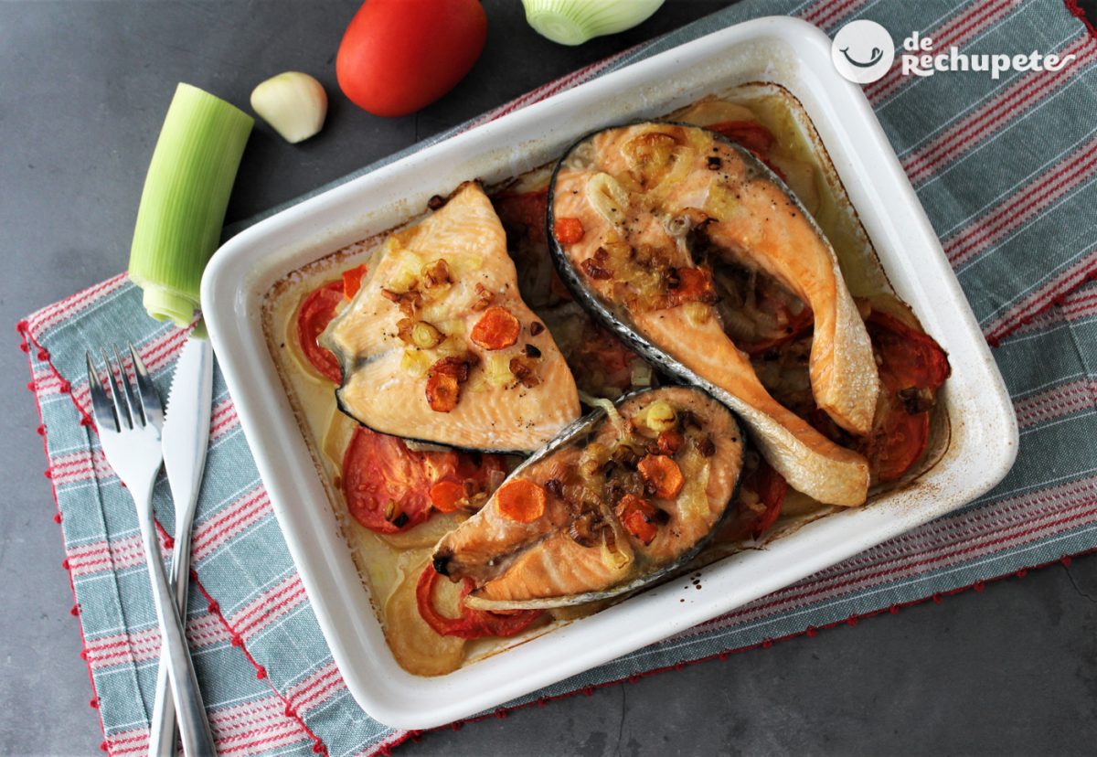 Rodajas de salmon al horno. Un plato rápido, sabroso y fácil.