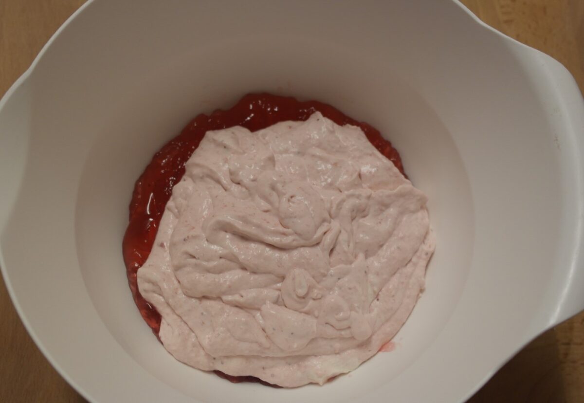 Mousse de fresas con 3 ingredientes