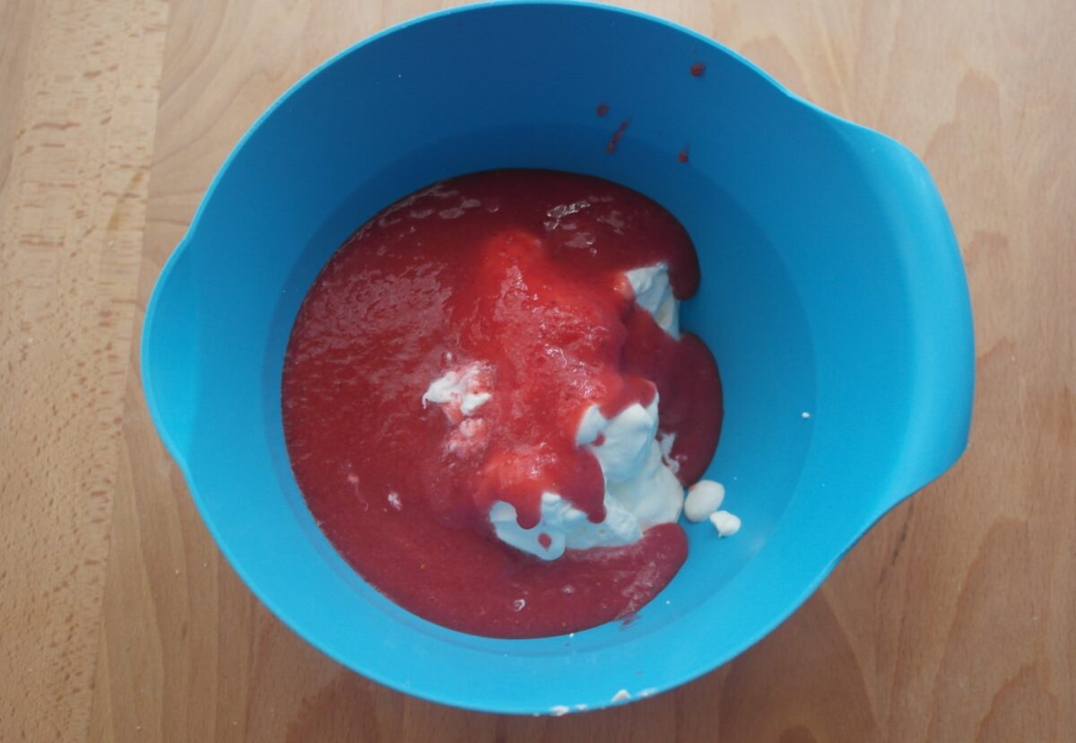 Mousse de fresas con 3 ingredientes