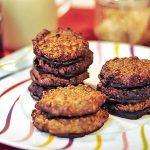 Galletas de avellana y chocolate sin harina. Fácil y sin gluten