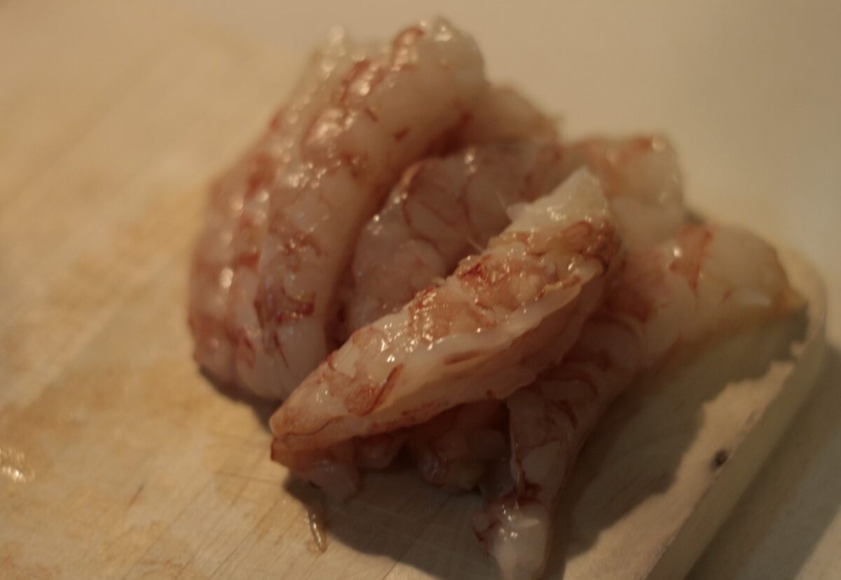 Espirales con langostinos al curry