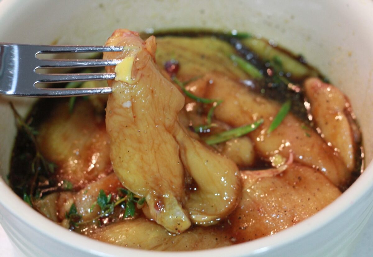 Pollo a la miel con tomillo y romero