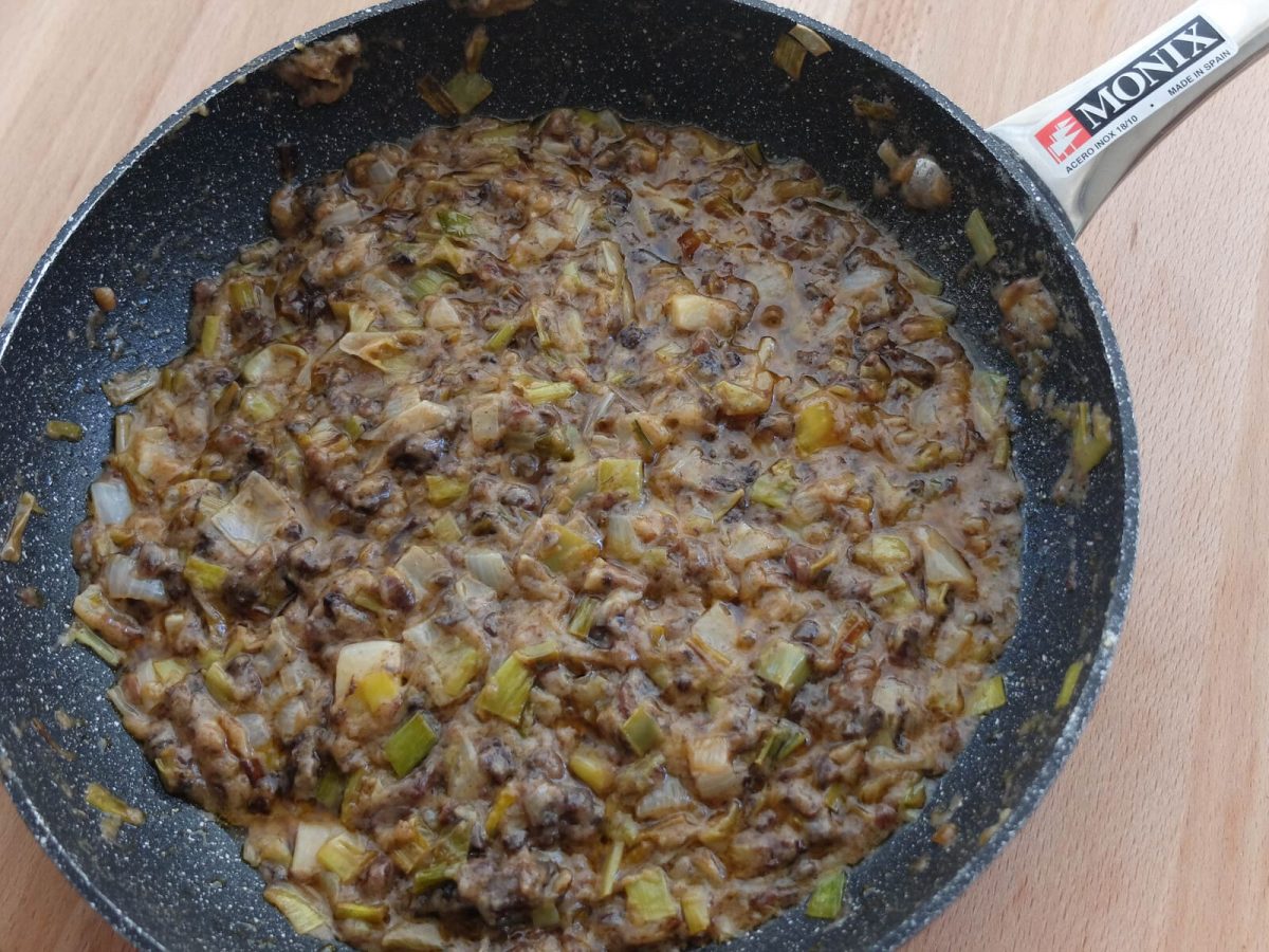 pimientos rellenos de morcilla paso 12