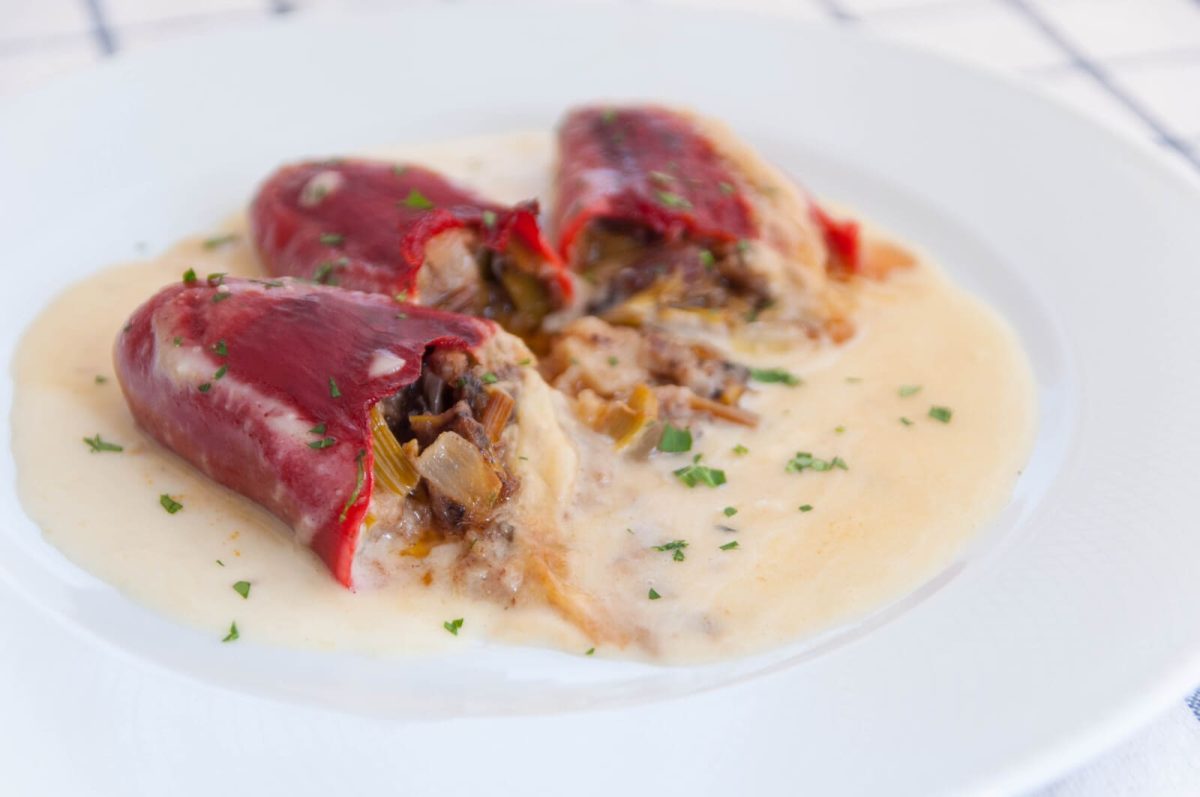 pimientos rellenos de morcilla paso 20
