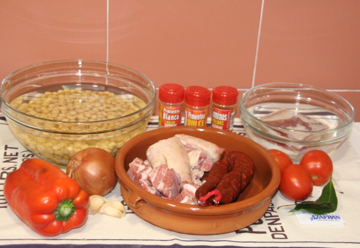 Guiso de garbanzos o garbanzas canarias
