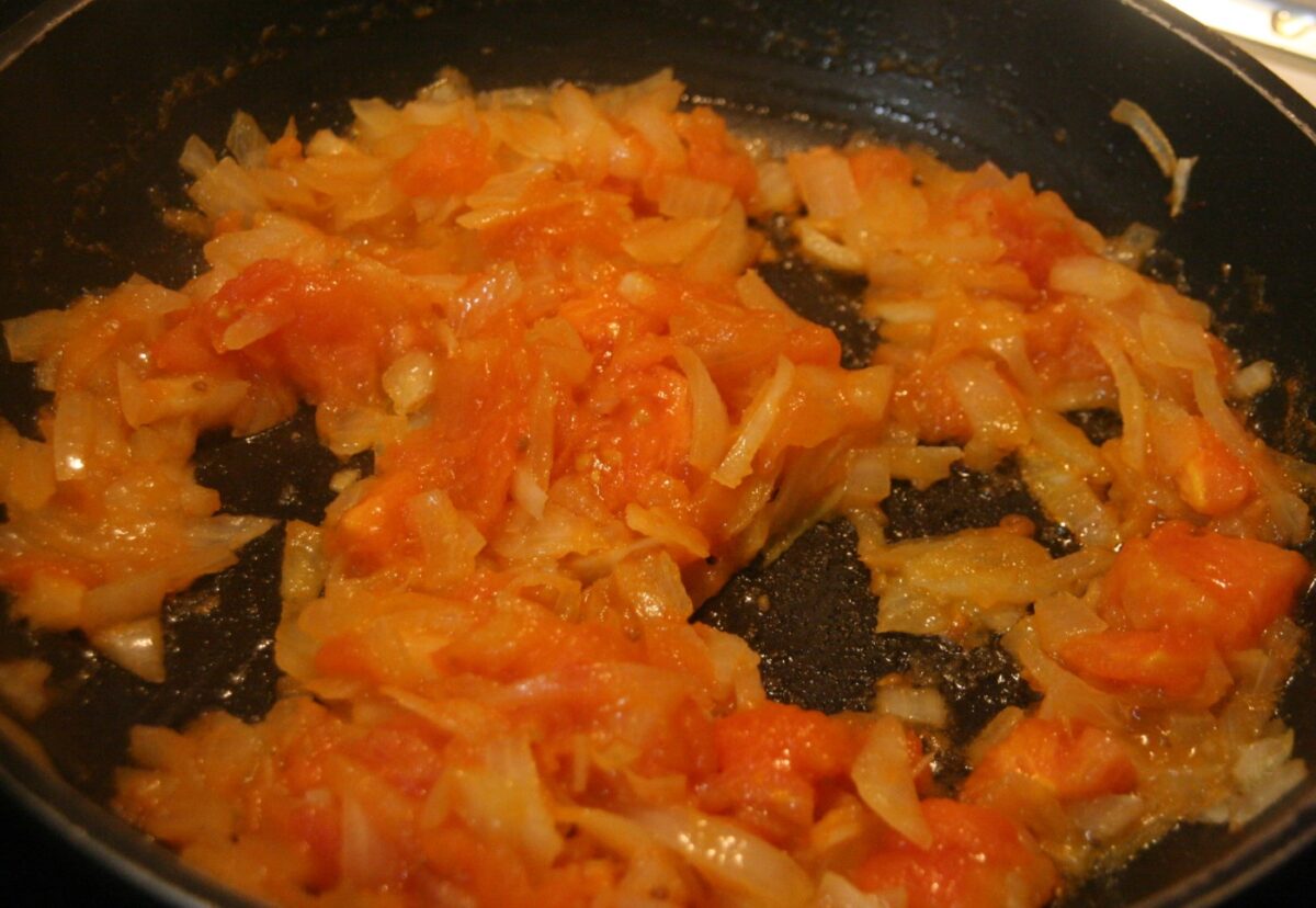 Guiso de garbanzos o garbanzas canarias