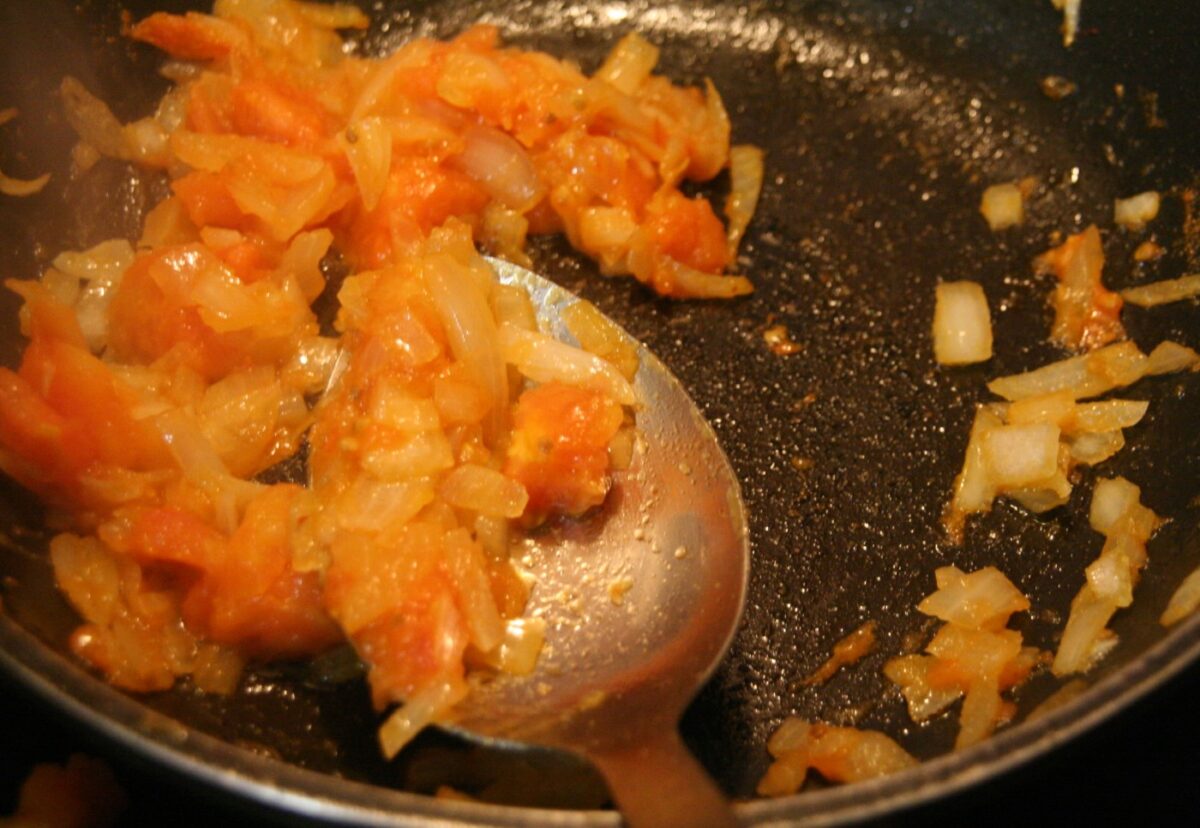 Guiso de garbanzos o garbanzas canarias