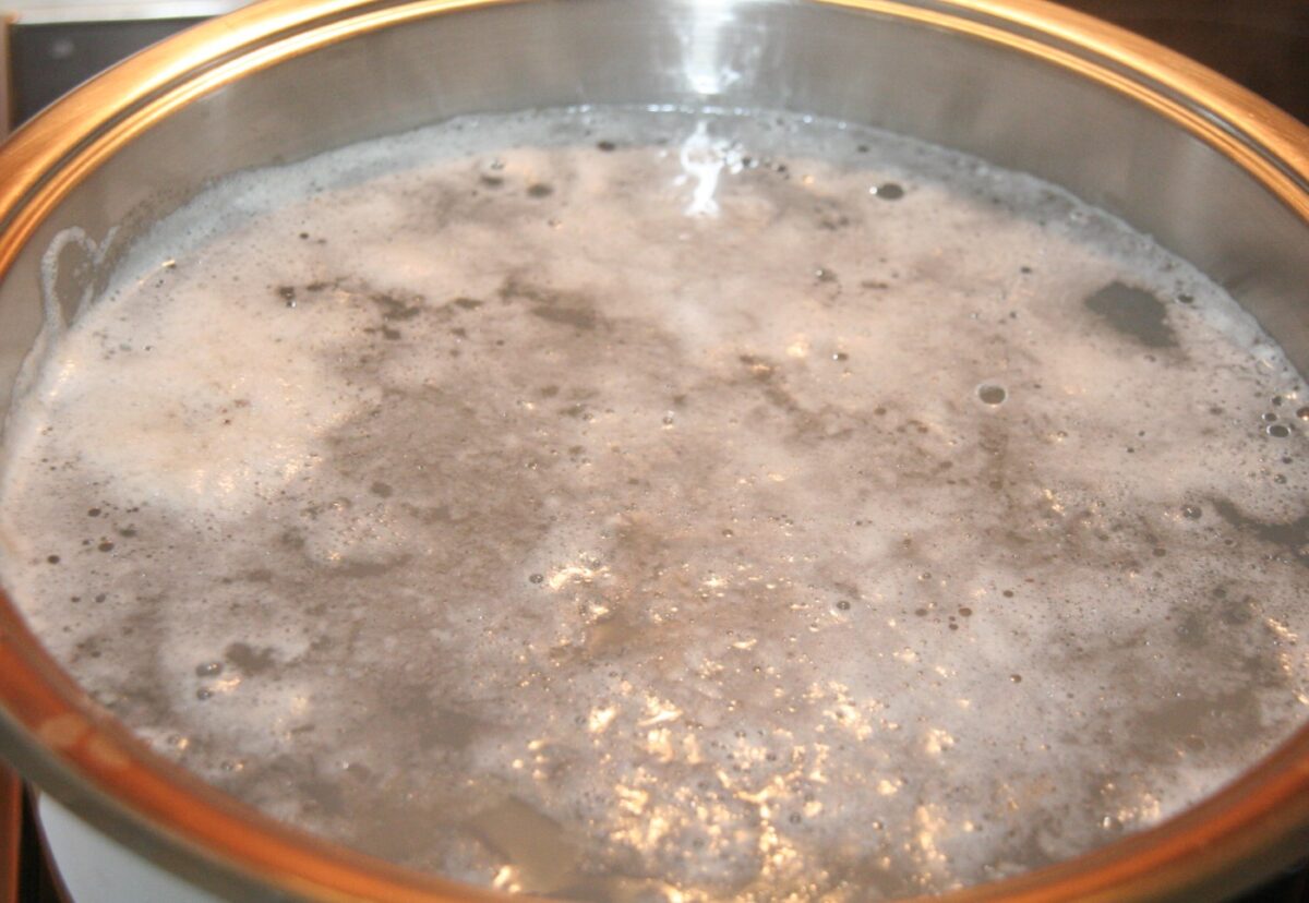 Guiso de garbanzos o garbanzas canarias