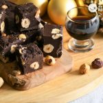 Turrón de chocolate y avellanas