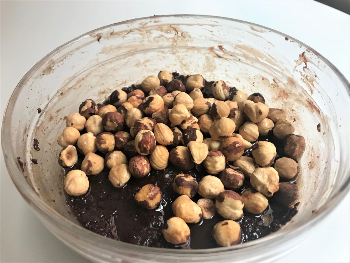 turrón de chocolate con avellanas paso 8