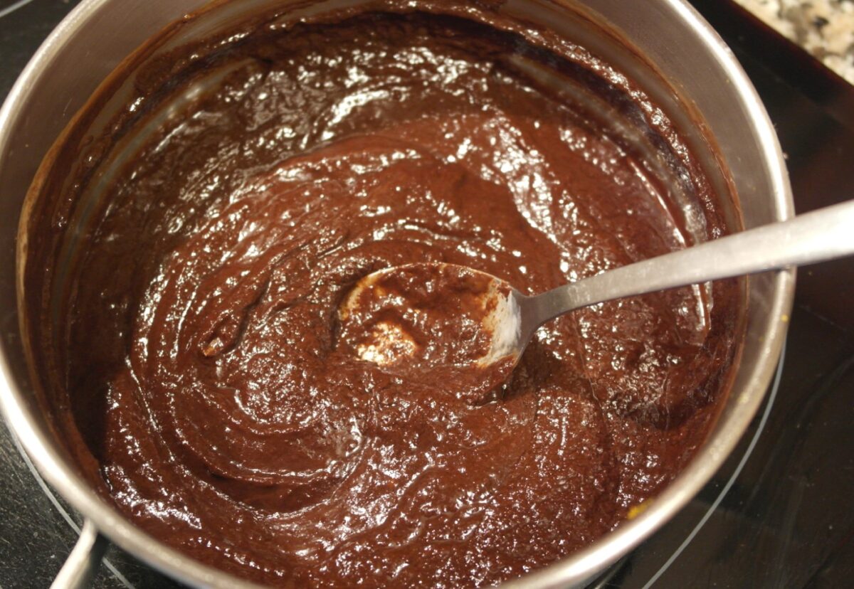 Bombones de chocolate y naranja