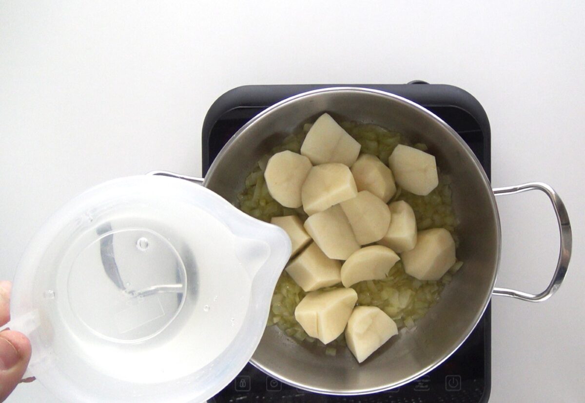 Caldo verde portugués