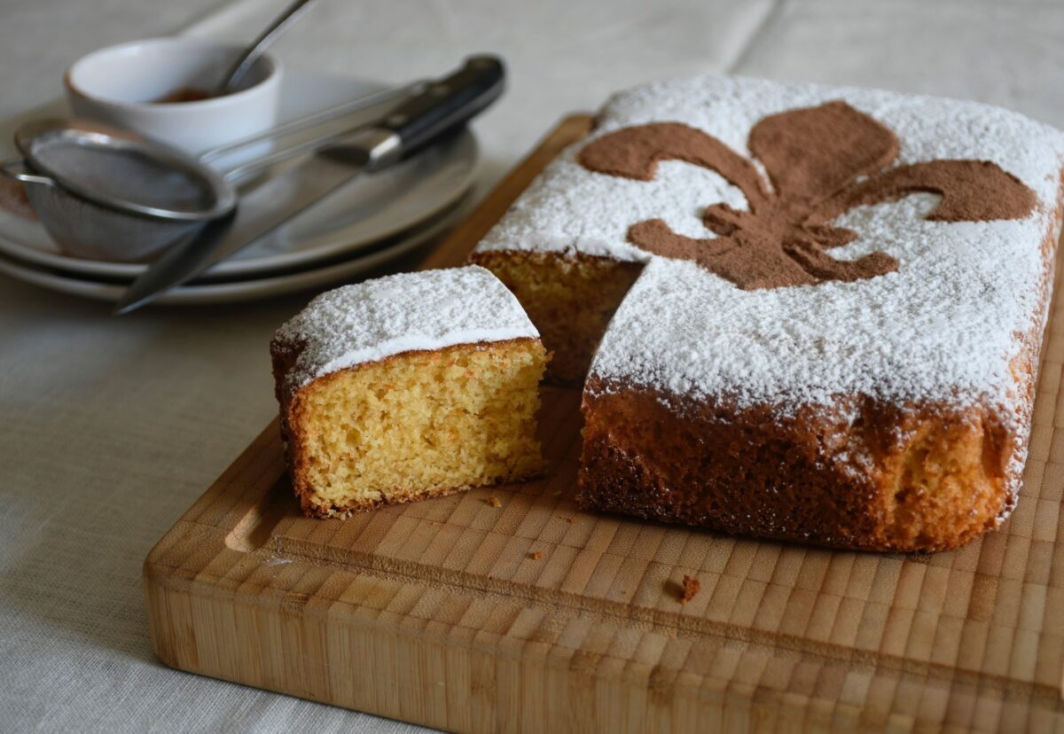 Schiacciata alla Fiorentina, delicioso bizcocho de naranja italiano