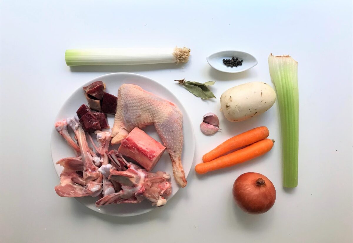 Caldo de pollo concentrado