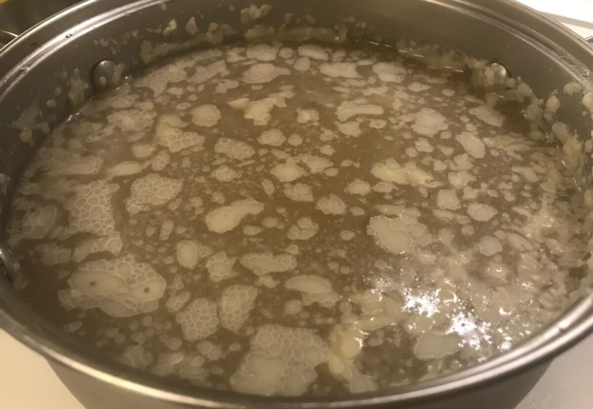 Caldo de pollo concentrado