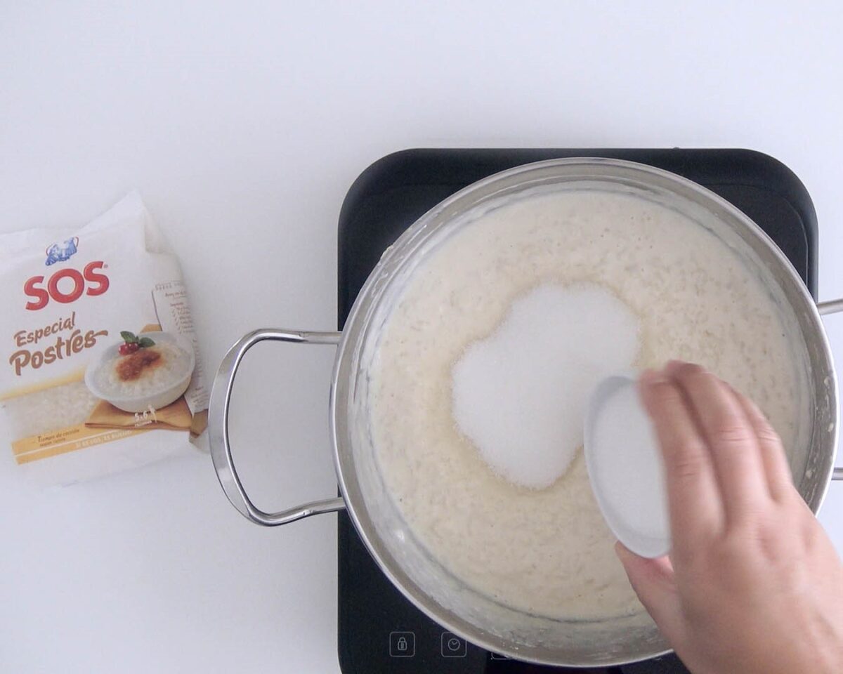 Tarta de arroz con leche