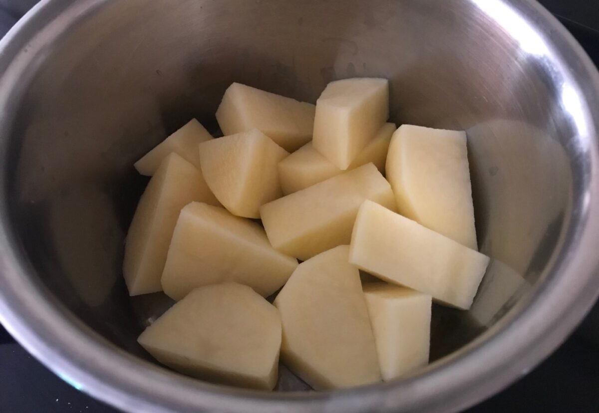 Toña de patata. Postre de Semana Santa
