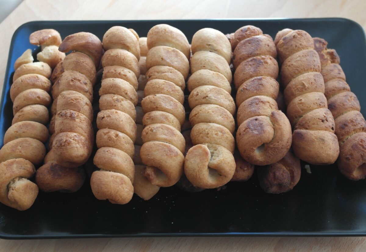 Gañotes de Ubrique. Postre de Semana Santa