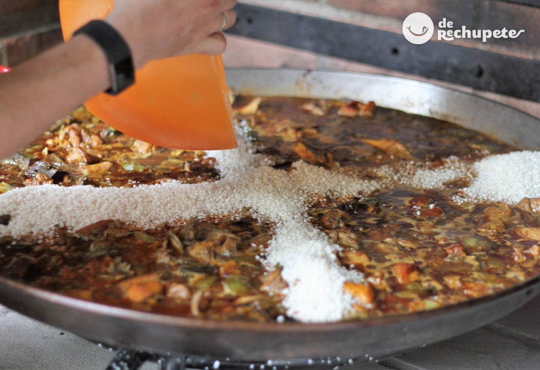 Paella. Historia de una de las recetas más famosas de España