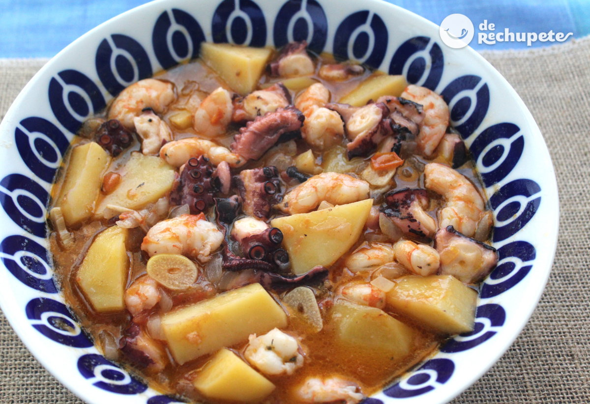 Guiso de pulpo y langostinos con patatas