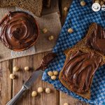Cómo hacer crema de cacao y avellanas casera. Nocilla casera para untar