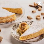 Gató de almendras o coca de almendras. Dulce de Mallorca
