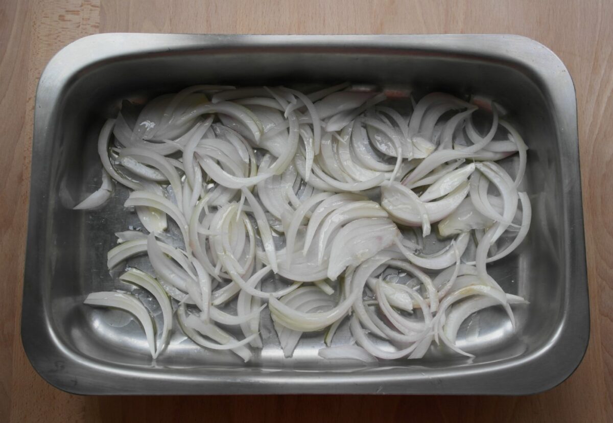 Bacalao al horno con tomate y pimientos