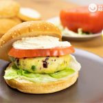 Cómo hacer hamburguesas vegetarianas de patata, guisantes y tofu
