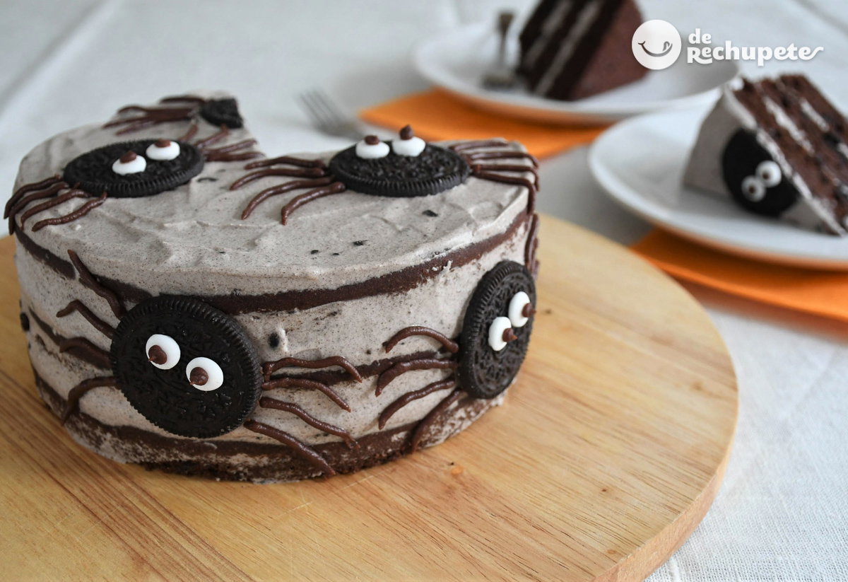 Tarta de arañas Oreo para Halloween