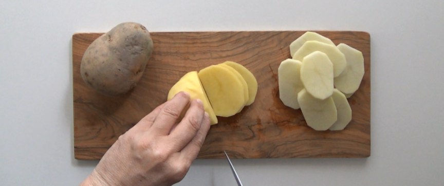 Bacalao al horno con patatas y cebolla