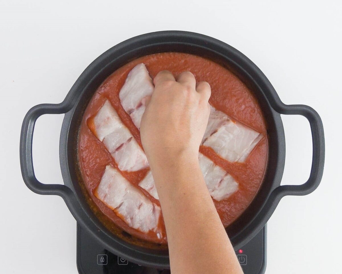 Corvina en salsa marinera