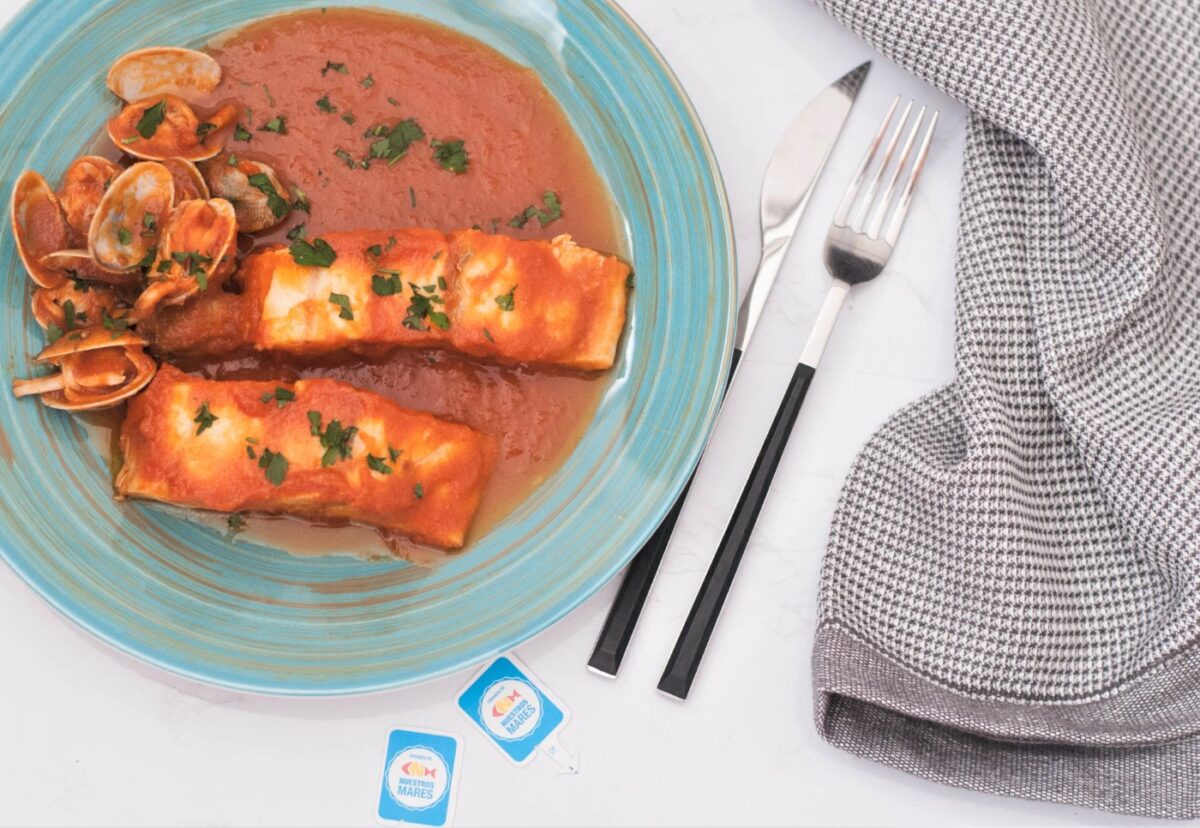 Corvina en salsa marinera