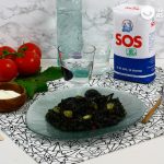 Arroz negro con sepia y almejas