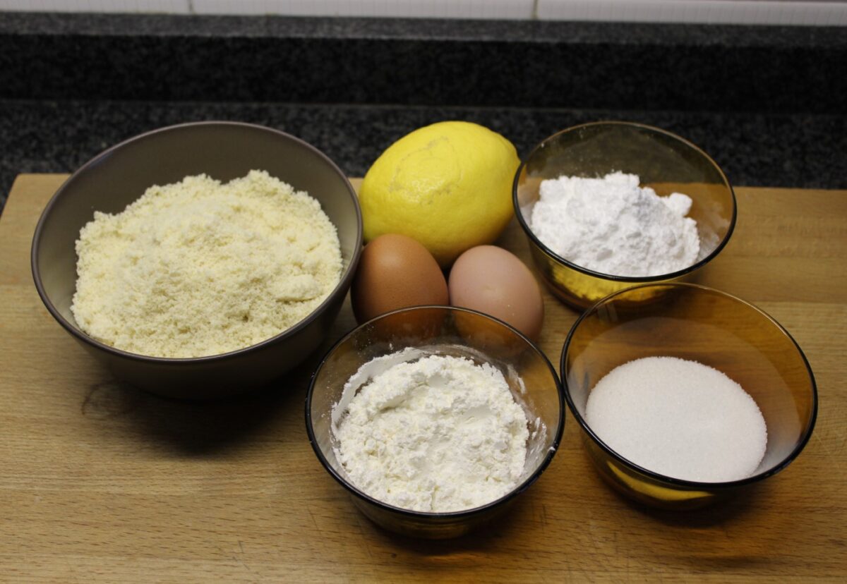 Marquesas de almendra. Postre de Navidad