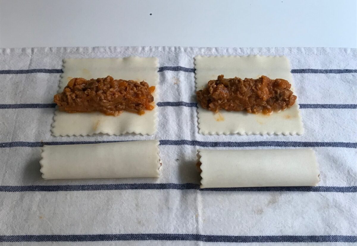 Canelones rellenos de boloñesa