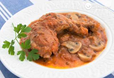 Pollo con champiñones