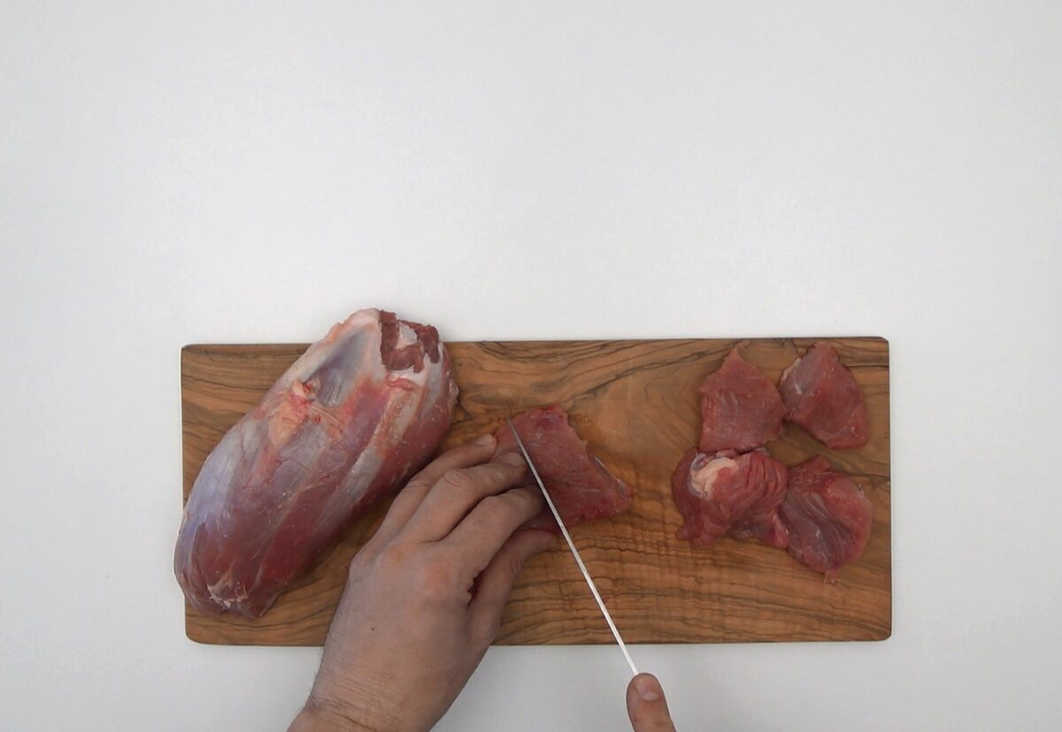 Estofado de carne con morcillo
