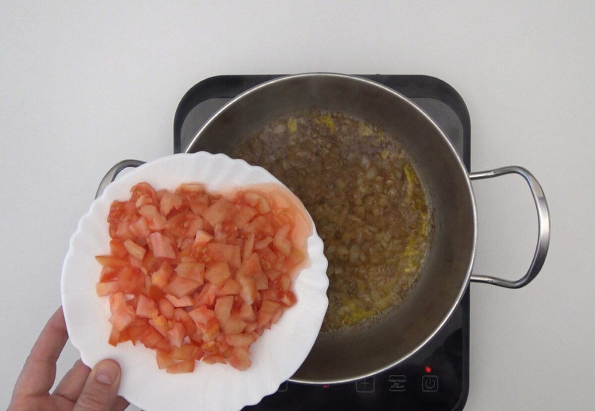 Estofado de carne con morcillo