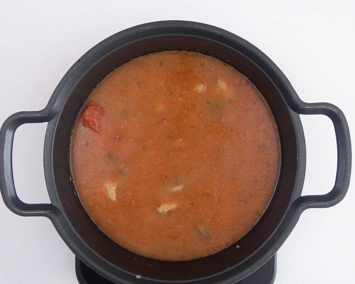 Arroz caldoso con pollo en cazuela