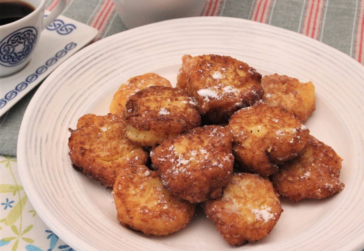 Buñuelos dulces fritos