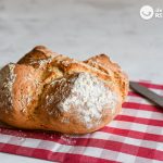 Pan fácil y rápido con harina común y levadura química
