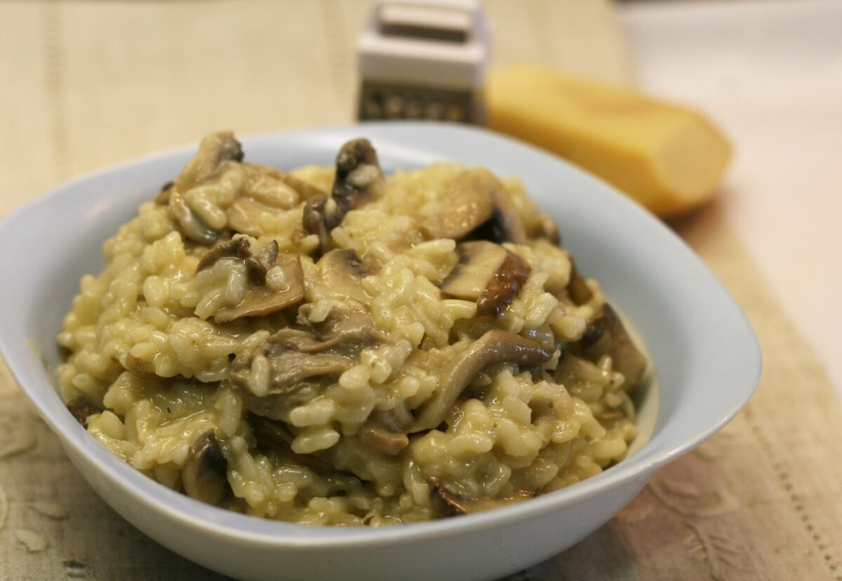 Cómo hacer arroz con champiñones