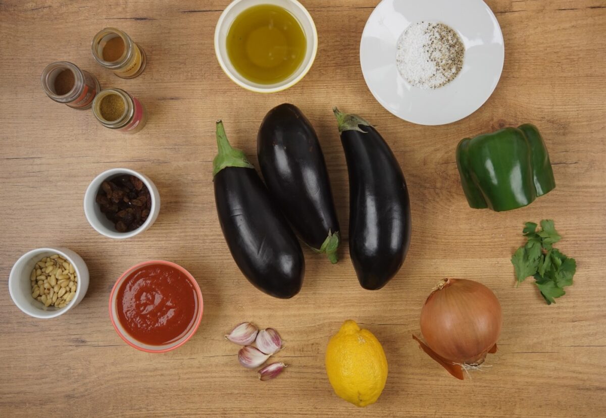 Berenjenas rellenas de verduras al estilo turco